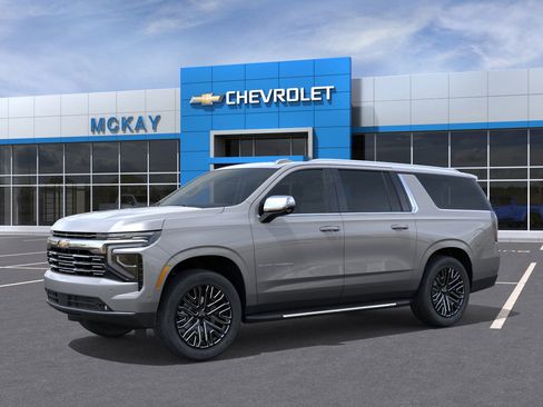 New 2026 Chevrolet Suburban Premier w/ Sun And Tow Package image 2