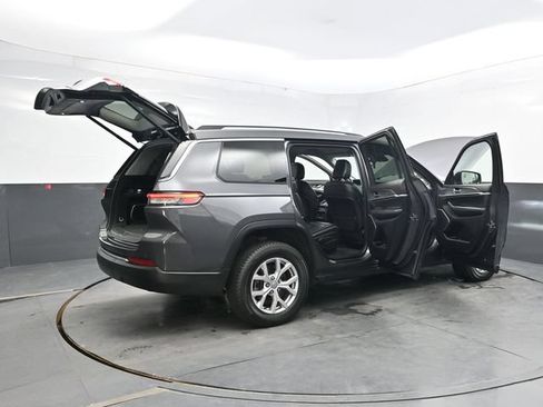 Used 2021 Jeep Grand Cherokee L Limited AWD/4WD image 56