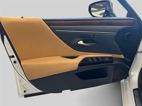 Certified 2022 Lexus ES 350 350 image 16