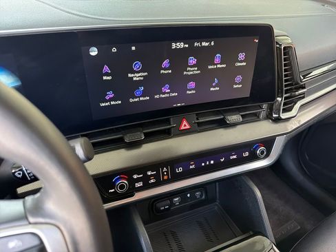 Used 2024 Kia Sportage SX image 26