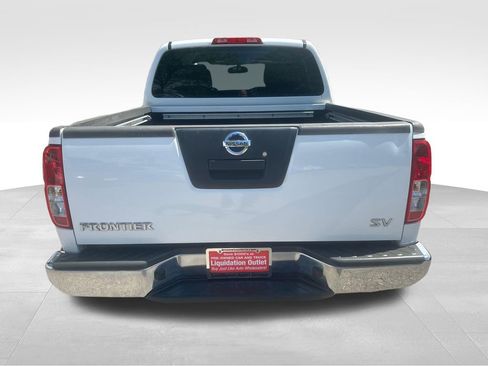 Used 2011 Nissan Frontier SV w/ SV Premium Utility Pkg image 23