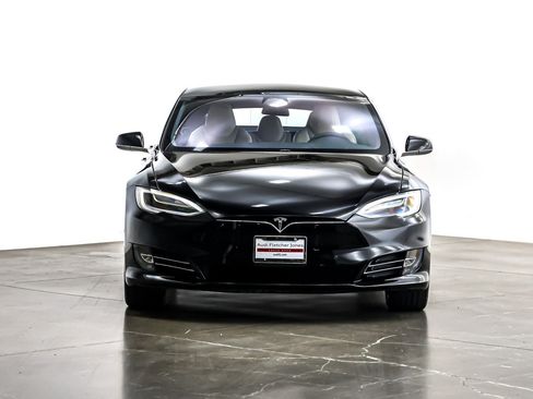 Used 2019 Tesla Model S Long Range image 3