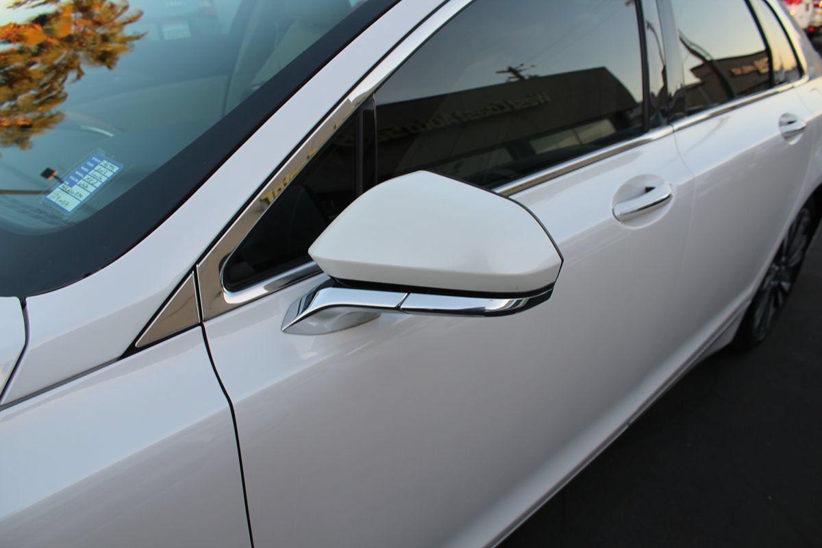 Used 2017 Lincoln MKZ Reserve w/ Technology Package FWD image 12