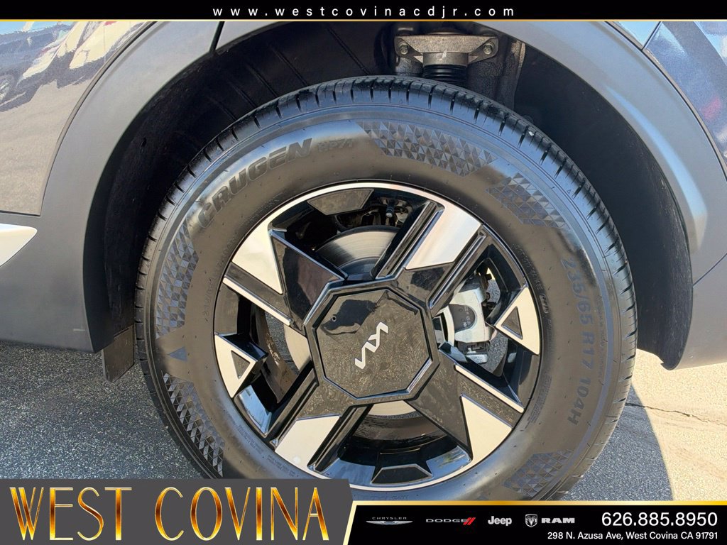 Used 2026 Kia Sportage LX FWD image 16