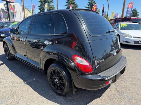Used 2008 Chrysler PT Cruiser image 6