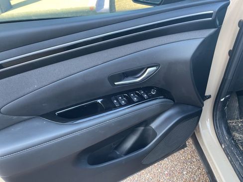 Certified 2024 Hyundai Santa Cruz Limited image 19