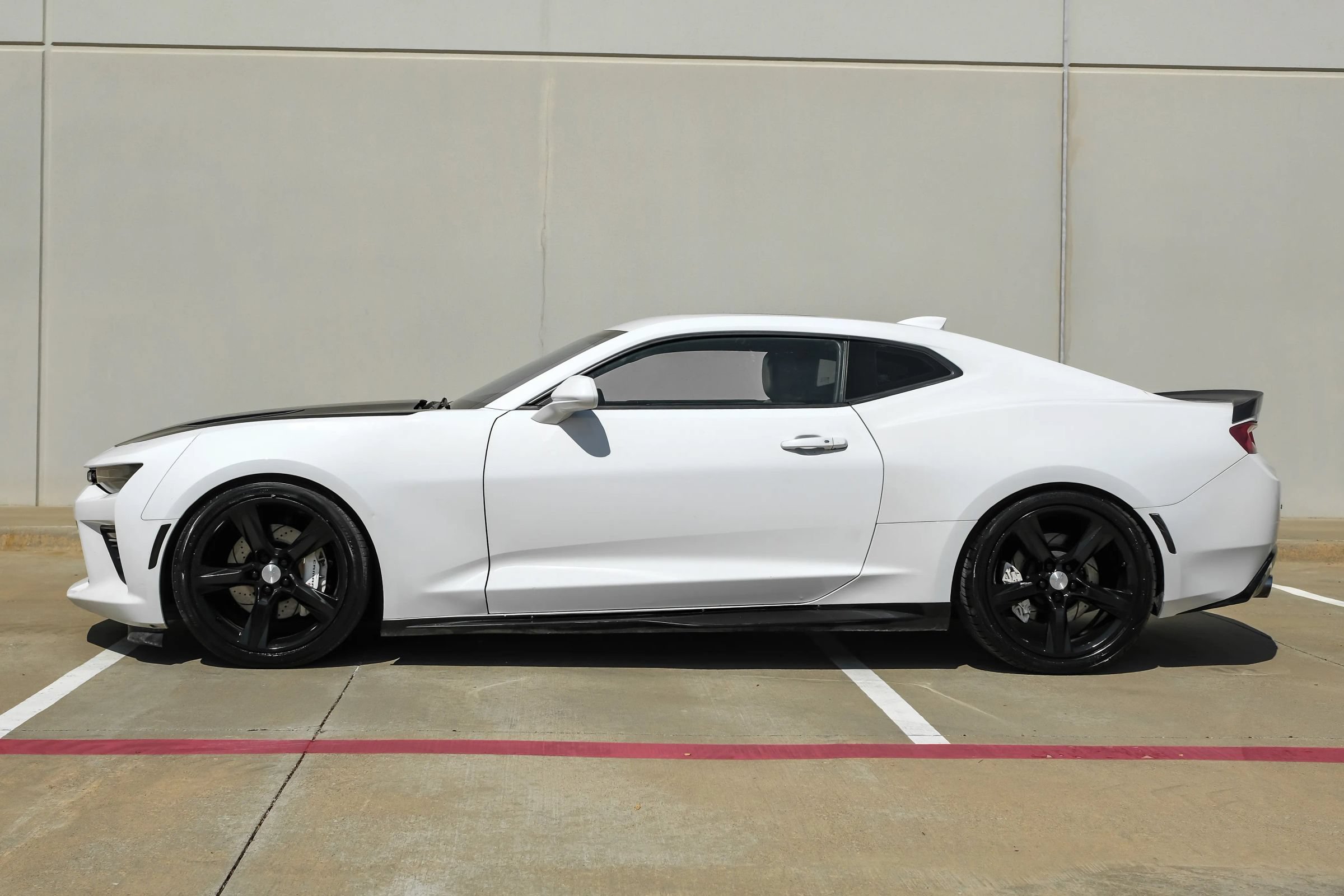 Used 2017 Chevrolet Camaro SS RWD image 10