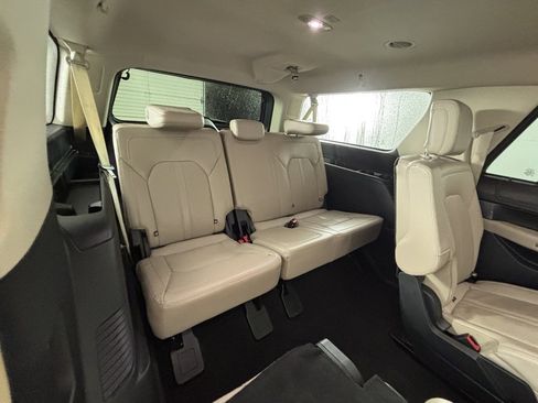 Used 2024 Ford Expedition Max Limited image 55
