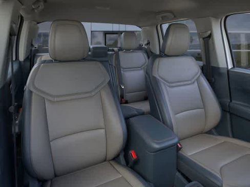 New 2026 Ford Maverick Lariat w/ 4K Tow Package image 10