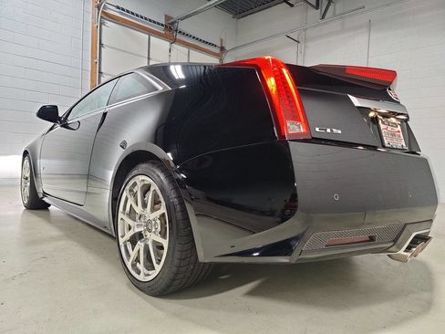 Used 2011 Cadillac CTS V w/ Wood Trim Package RWD image 25