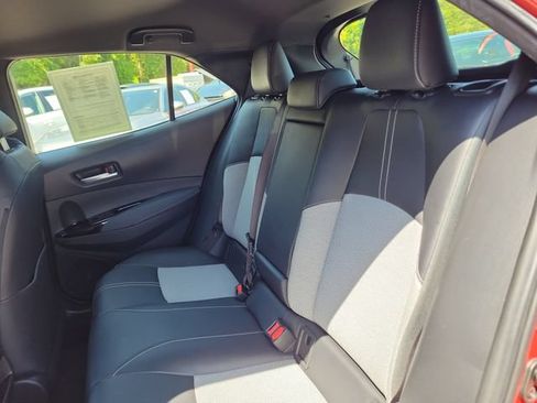 Used 2019 Toyota Corolla XSE FWD image 11