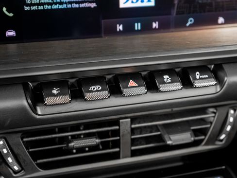 Used 2026 Porsche 911 Targa 4 GTS image 38