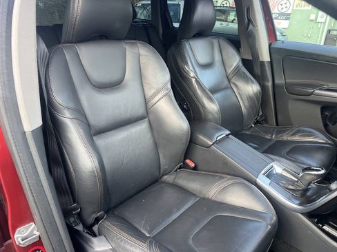 Used 2014 Volvo XC60 T6 AWD/4WD image 15
