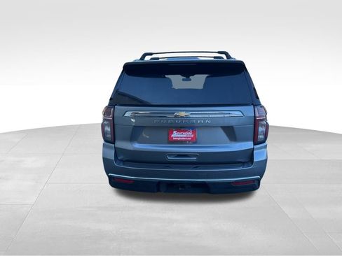 Used 2021 Chevrolet Suburban LS image 4