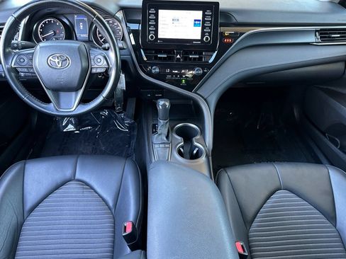 Used 2023 Toyota Camry SE FWD image 14