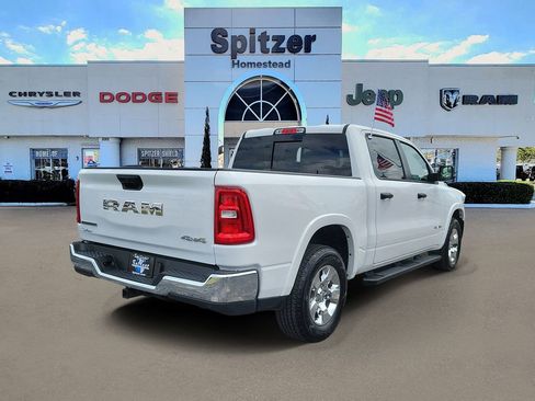 Certified 2025 RAM 1500 Big Horn AWD/4WD image 2
