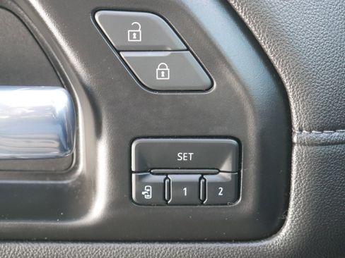 Certified 2022 Chevrolet Silverado 2500 High Country w/ Safety Package II image 30