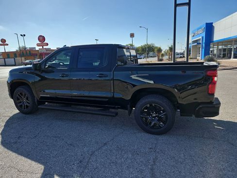 Used 2024 Chevrolet Silverado 1500 High Country w/ Midnight Edition AWD/4WD image 11