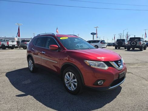 Used 2016 Nissan Rogue SV AWD/4WD image 3