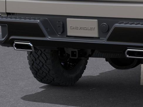 New 2026 Chevrolet Silverado 1500 Custom Trail Boss w/ LPO, Dark Essentials Package AWD/4WD image 14