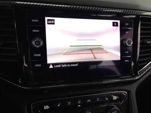 Used 2022 Volkswagen Atlas Cross Sport SEL Premium R-Line AWD/4WD image 30