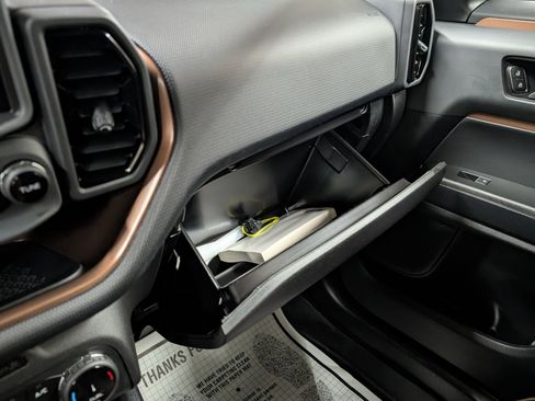 Used 2024 Ford Bronco Sport Outer Banks w/ Tech Package image 23