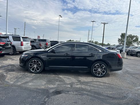 Used 2018 Ford Taurus SHO AWD/4WD image 2
