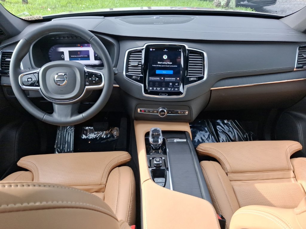 Used 2024 Volvo XC90 B6 Ultimate AWD/4WD image 9