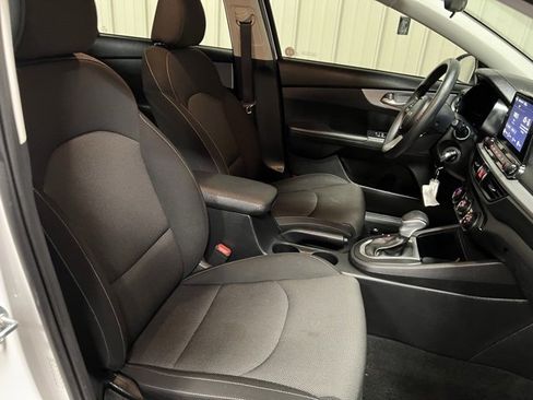 Used 2024 Kia Forte LXS image 26