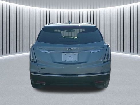 Used 2023 Cadillac XT5 Sportv w/ LPO, Floor Liner Package image 6