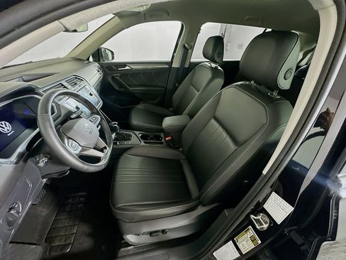 Used 2024 Volkswagen Tiguan Wolfsburg Edition image 13