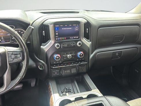 Certified 2020 GMC Sierra 1500 Denali w/ Denali Ultimate Package AWD/4WD image 15