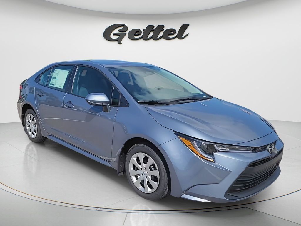 New 2026 Toyota Corolla LE FWD image 3