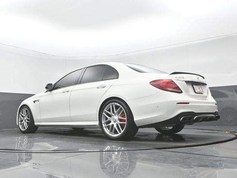 Used 2019 Mercedes-Benz E 63 AMG S image 32