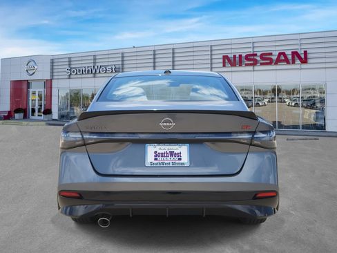 New 2026 Nissan Sentra SR FWD image 6