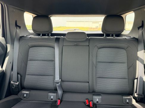 New 2026 Chevrolet Equinox LT w/ Safety and Technology Package FWD image 22