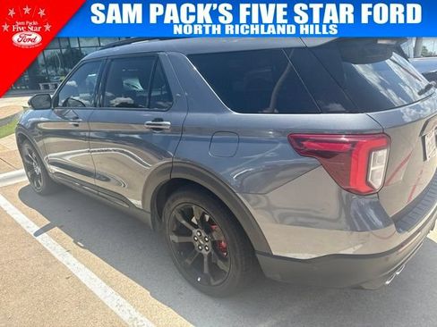 Used 2022 Ford Explorer ST w/ Equipment Group 401A RWD image 6