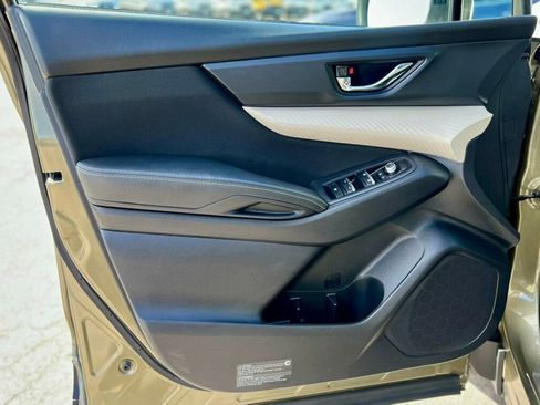 Used 2022 Subaru Ascent Premium w/ Convenience Package image 13