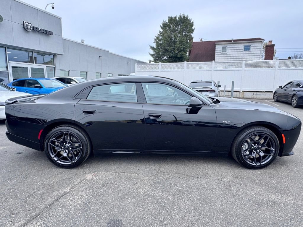 New 2026 Dodge Charger R/T AWD/4WD image 8
