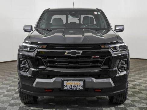 Used 2025 Chevrolet Colorado Z71 AWD/4WD image 10