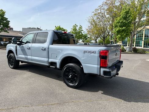 Used 2025 Ford F250 Lariat w/ Lariat Ultimate Package AWD/4WD image 4
