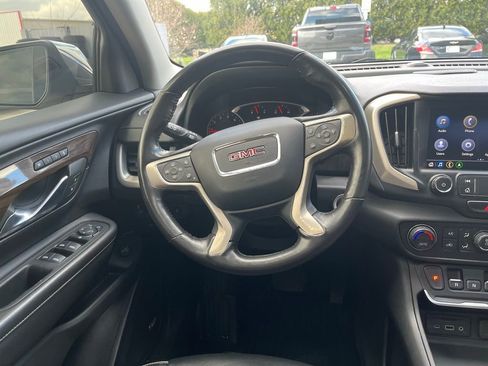 Used 2019 GMC Terrain Denali w/ Advanced Safety Package image 18