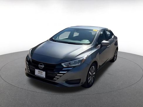 Used 2025 Nissan Versa SV FWD image 7