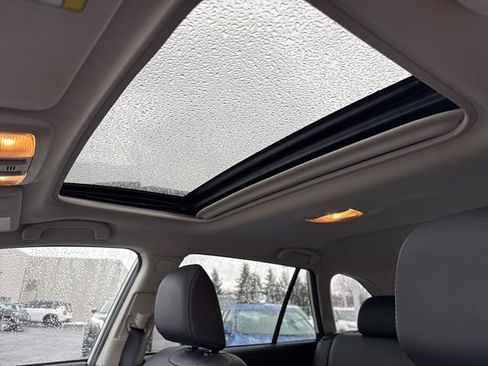 Used 2017 Subaru Outback 2.5i Limited image 15