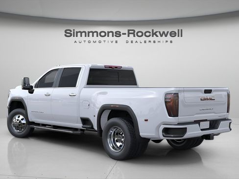 New 2026 GMC Sierra 3500 Denali w/ Technology Package AWD/4WD image 4