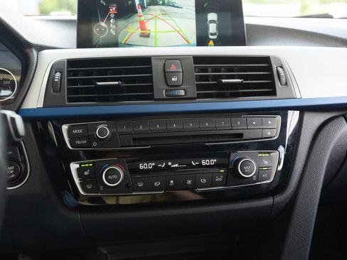 Used 2016 BMW 340i xDrive Sedan AWD/4WD image 19