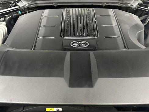 Used 2017 Land Rover Range Rover Sport HSE AWD/4WD image 7