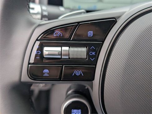 New 2025 Hyundai Ioniq 6 SE image 15