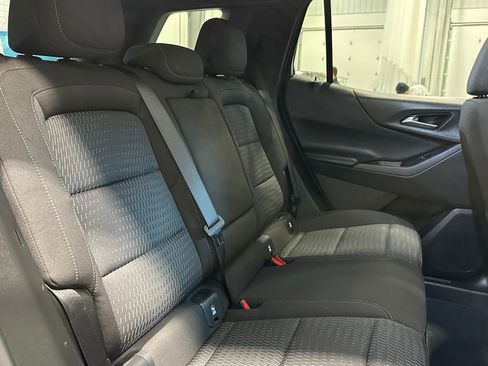 Used 2025 Chevrolet Equinox LT image 29