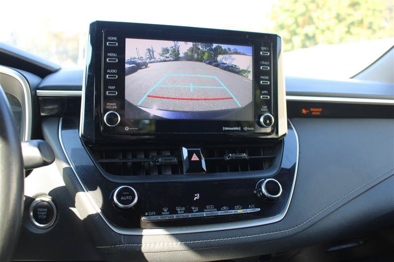 Used 2021 Toyota Corolla SE w/ SE Preferred Package FWD image 12